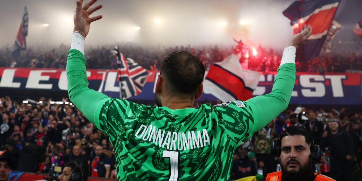 Man City in talks to sell "incredible" star in key step towards Donnarumma