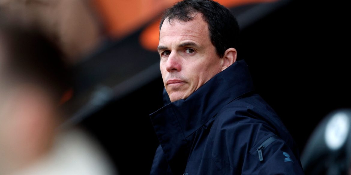 Le Bris confirms Sunderland star could be out 3 times longer than feared