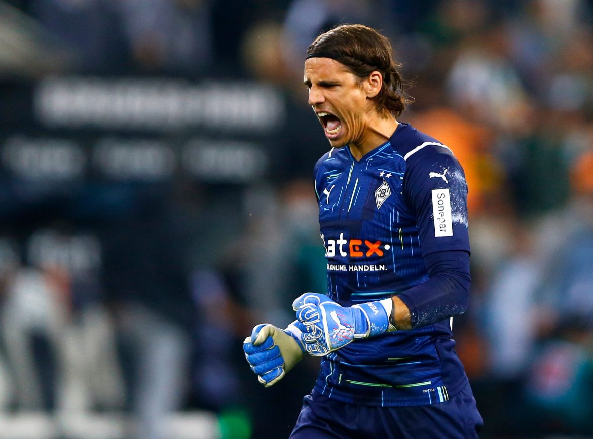 Manchester United considering Sommer swoop